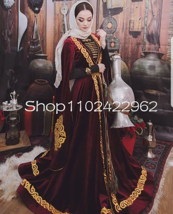 Burgundy Velvet Muslim Evening Occasion Dresses with Cape Sleeve Gold Applique Lebanese Caftan Caucasus Prom Gown