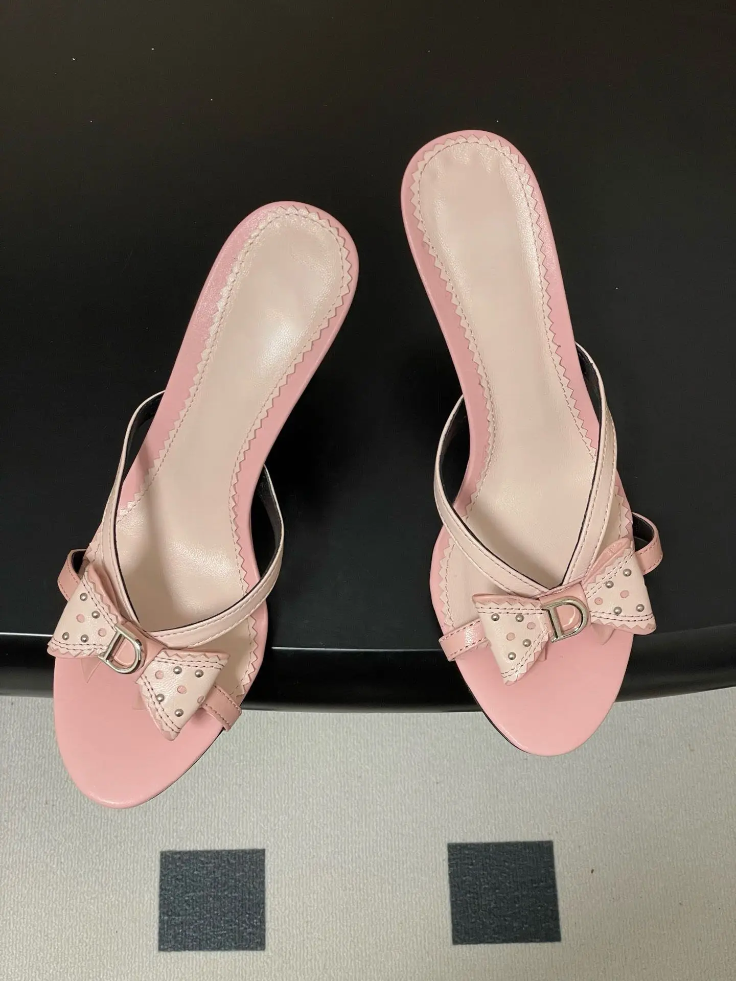 2026 New Sweet Pink Bow Rivet High Heels Women Elegant Thin Strap Stiletto Slippers Fashion Open Toe Slide Sandals Ladies Shoes