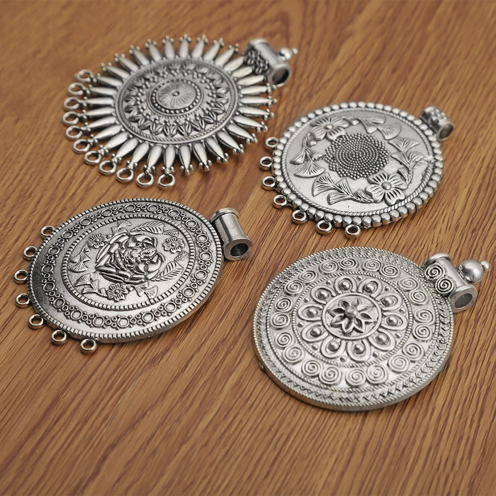 2Pcs/lot Tibetan Silver Large Boho Flower Round Medallion Circles Charms Pendants for Necklace DIY Jewelry Making Findings