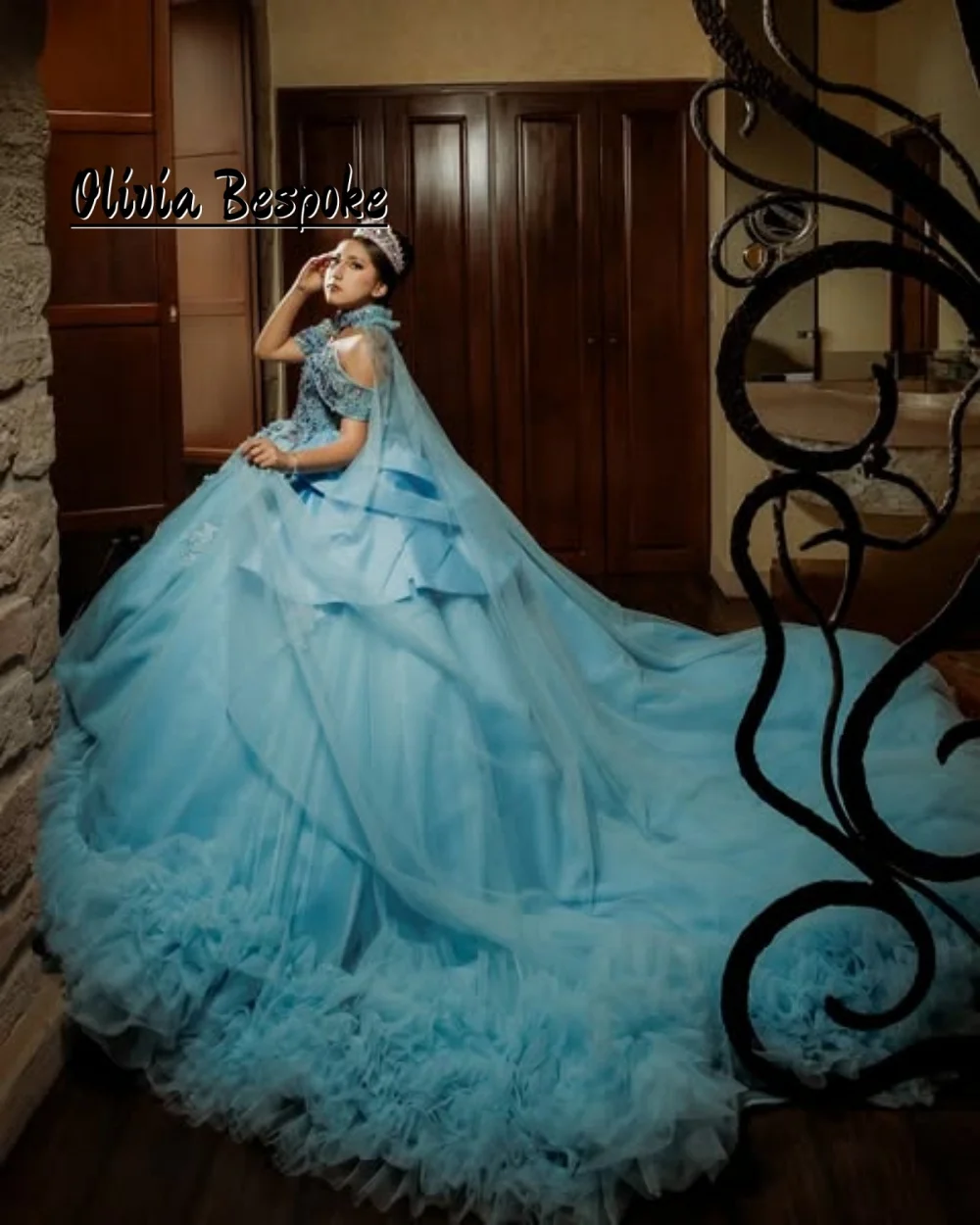 Nifty Blue Cape15 años vestidos de quinceañera con cuentas Apliques de encaje mangas tres cuartos vestido de baile vestidos de xv años personalizados