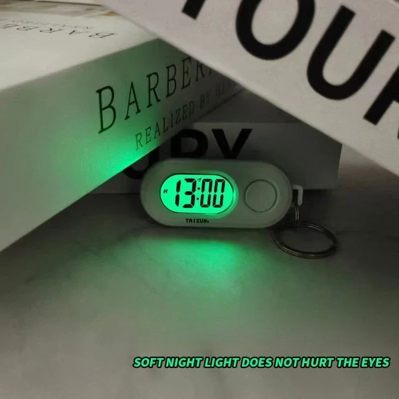 Mini sveglia digitale con portachiavi Orologio da tavolo a LED Orologio da viaggio portatile da appendere all'aperto Organizzatore elettronico per camera da letto