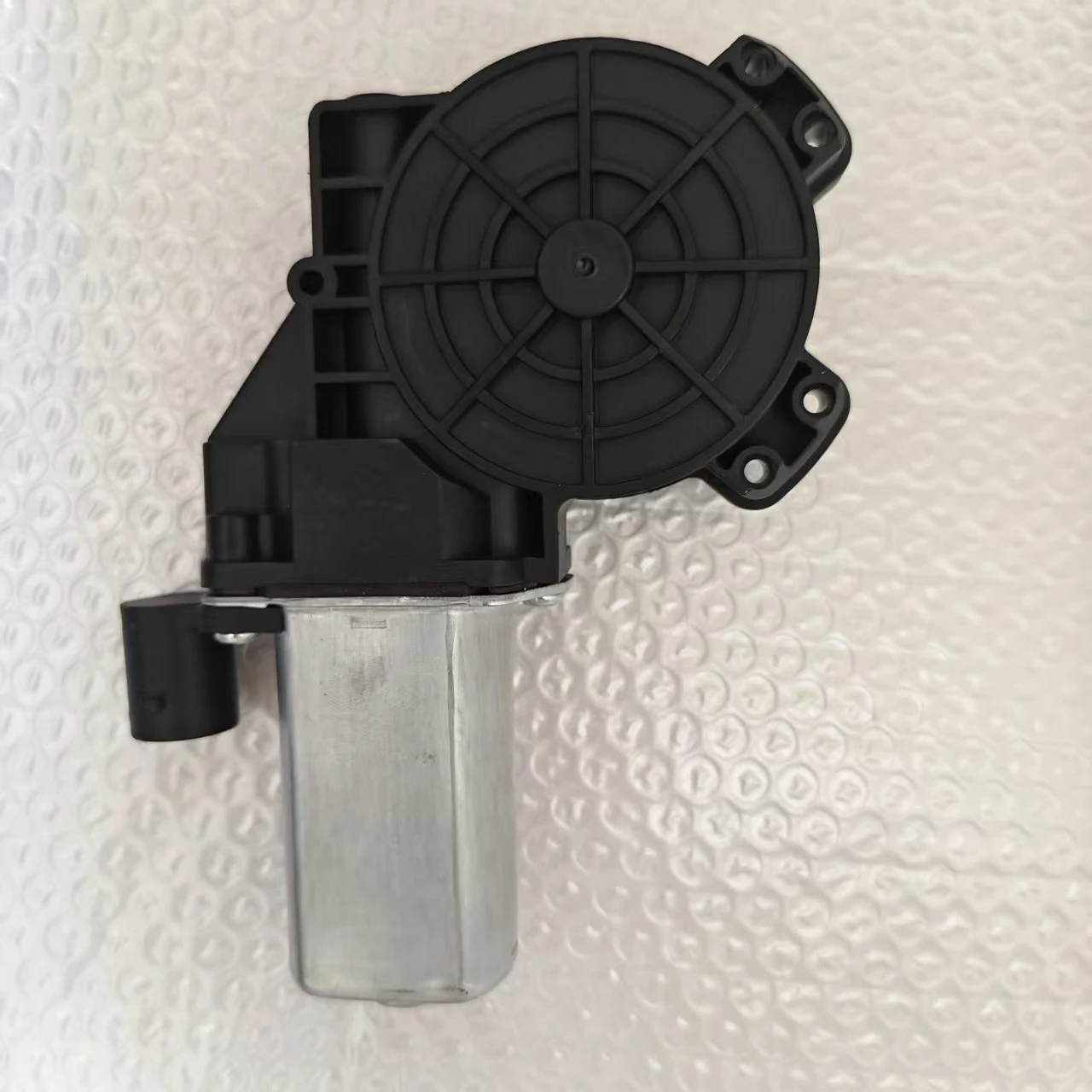 Elektrischer Fensterhebermotor für RENAULT MASTER III FV 2010-2023 Fensterhebermotor OEM 9030285 9030286 – Detail 5