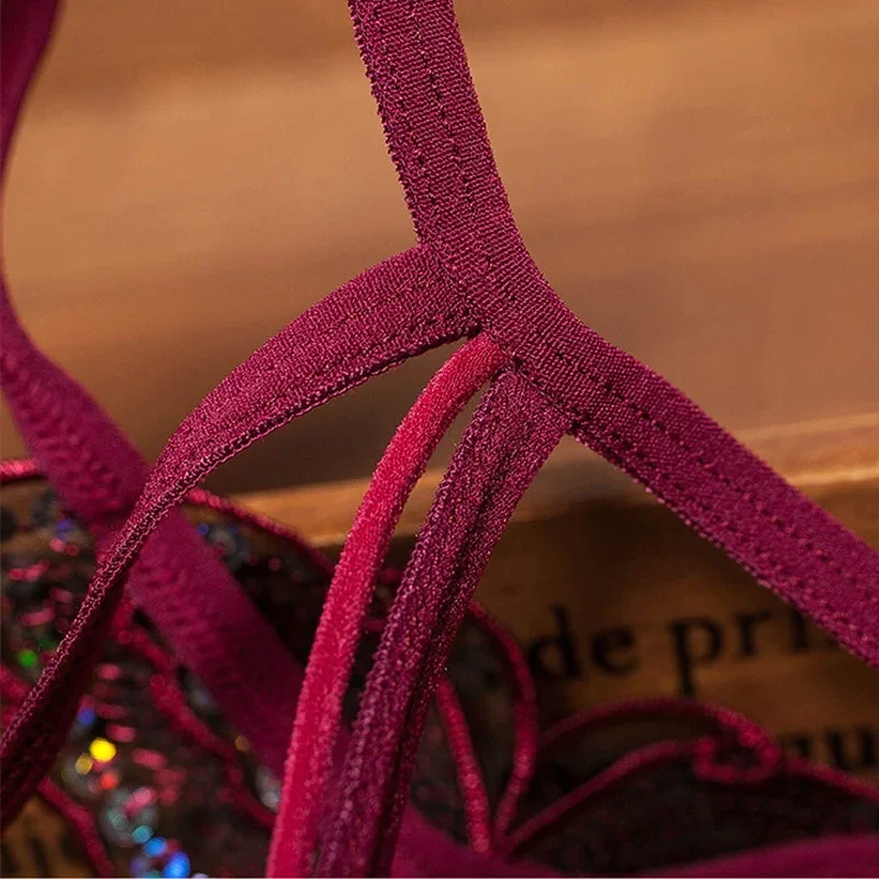 Sexy feminino frisado borboleta tanga arquivo aberto roupa interior com lantejoulas massagem em forma de t lingerie sexy