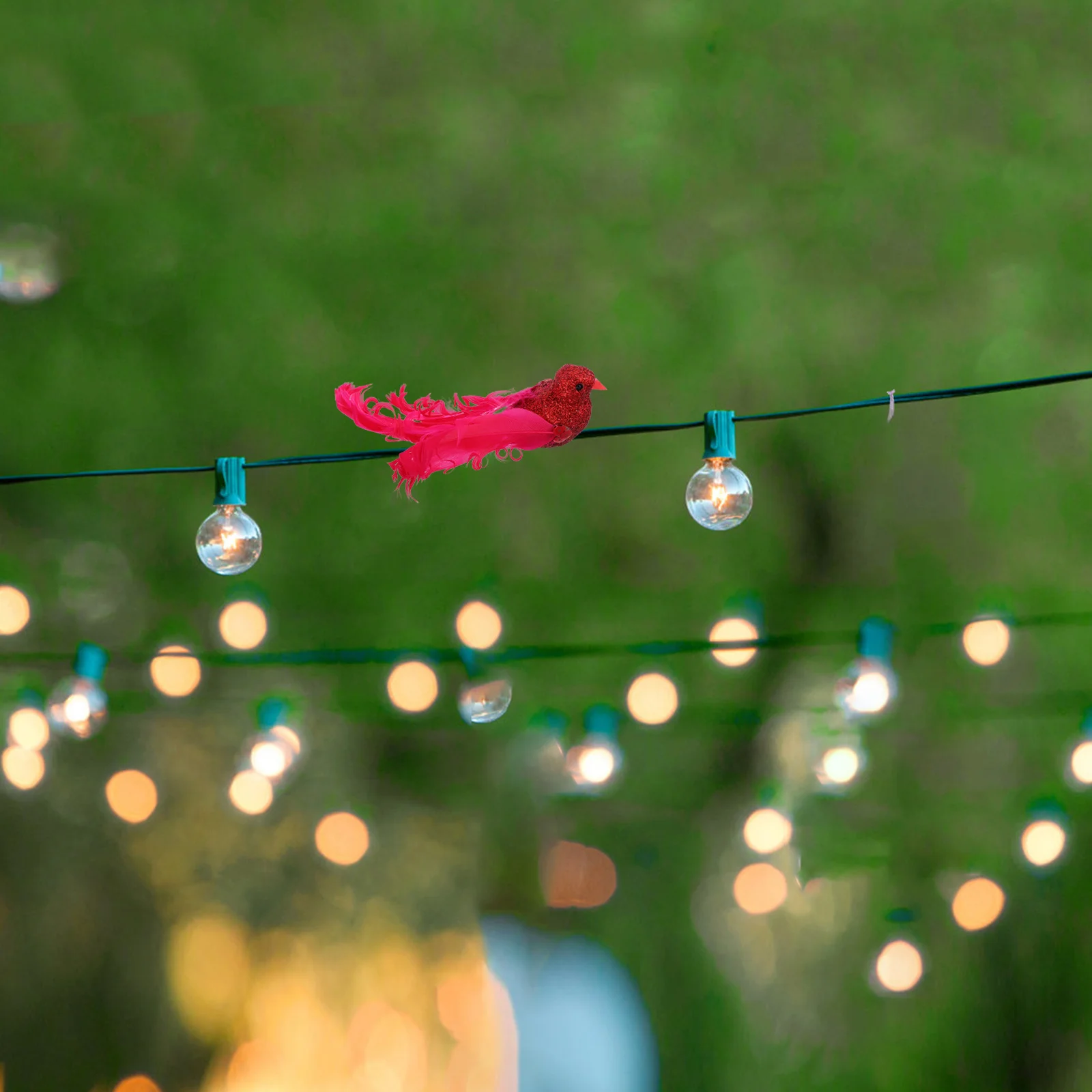 

6Pcs Artificial Realistic Feathered Birds Glitter Powder Faux Plumage Clip-on Bird Ornaments Decor