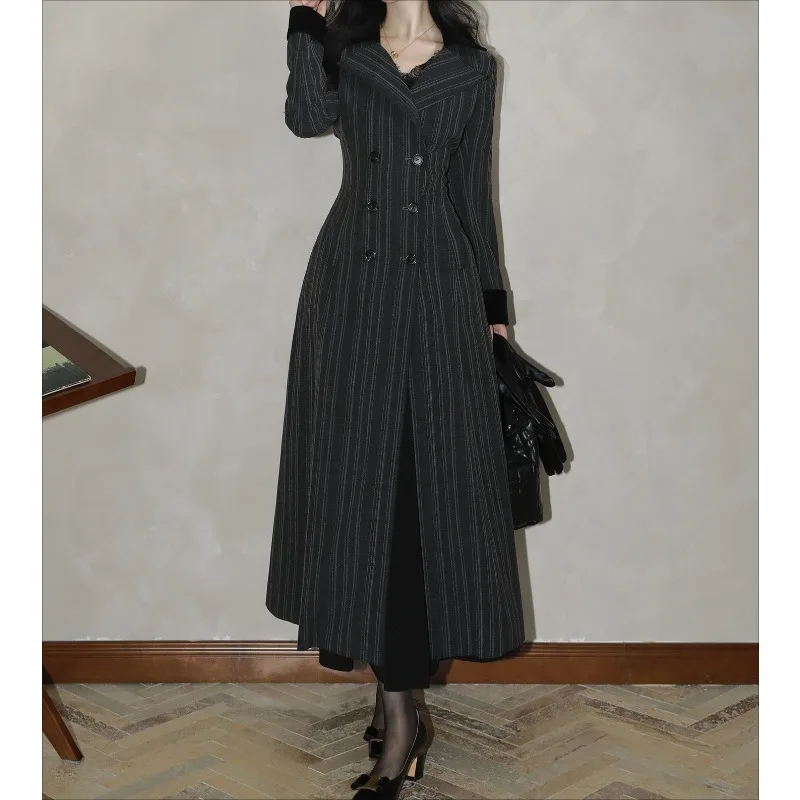 Super Stylish Slim-Fit Three-Dimensional Striped Patchwork Velvet Coat Style New Fashionable Personality Temperament Trench Coat