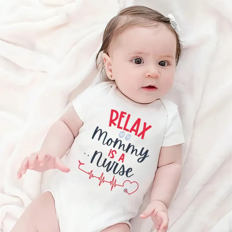 Baby-Body aus 100 % Baumwolle mit Aufdruck „Mommy Is a Nurse“ für Babys, Jungen und Mädchen, Sommer-Overall