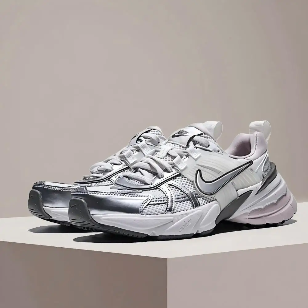 

Nike V2K RUN Women's Fashionable, Versatile, Classic Slip-Resistant, Durable Cushioned Running Shoes FD0736-010