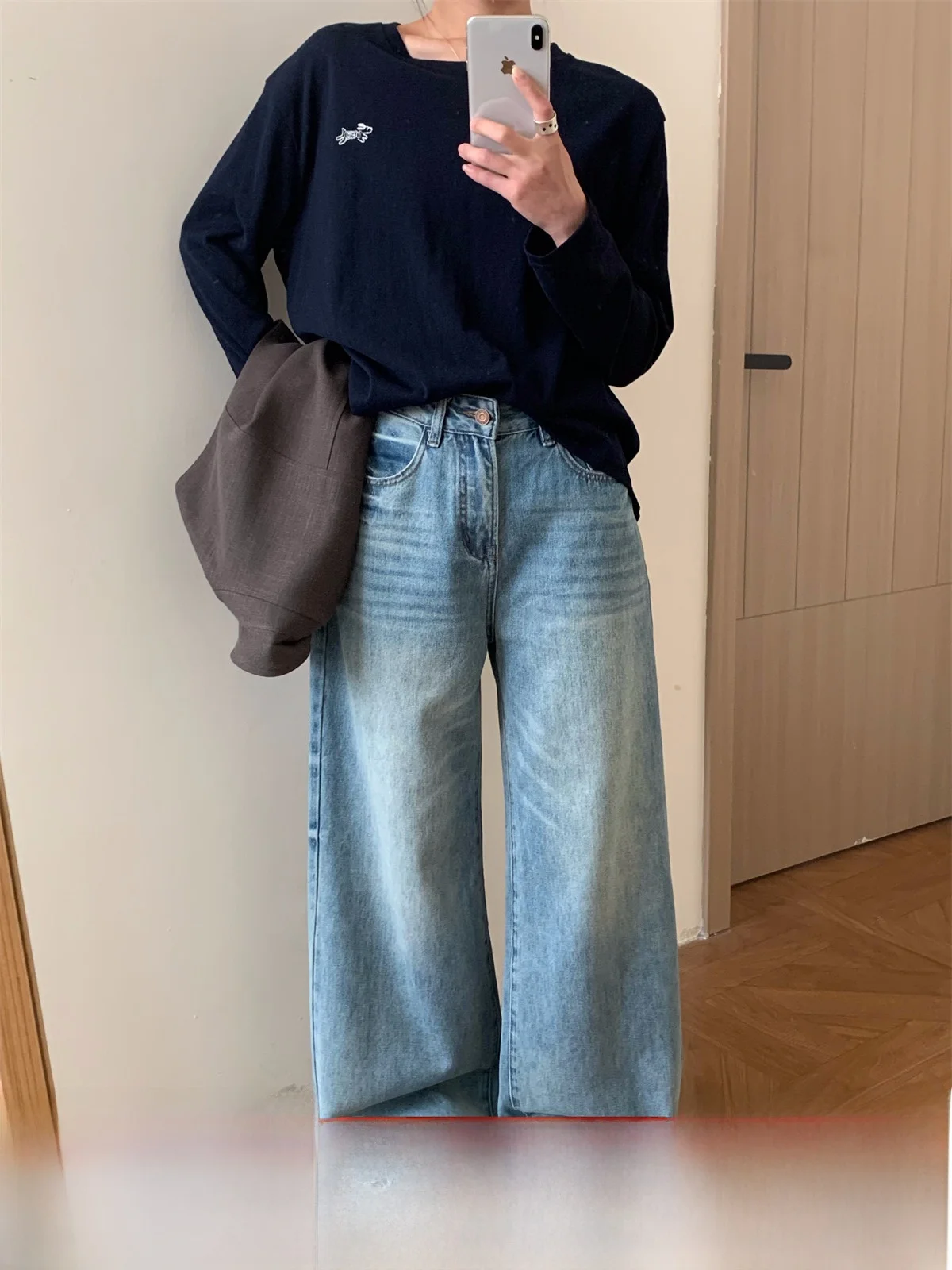 

Retro Blue Straight Leg Jeans Women's Casual Loose Slimming Long Pants High Waist Denim Spring 2026 New Sle plus Size