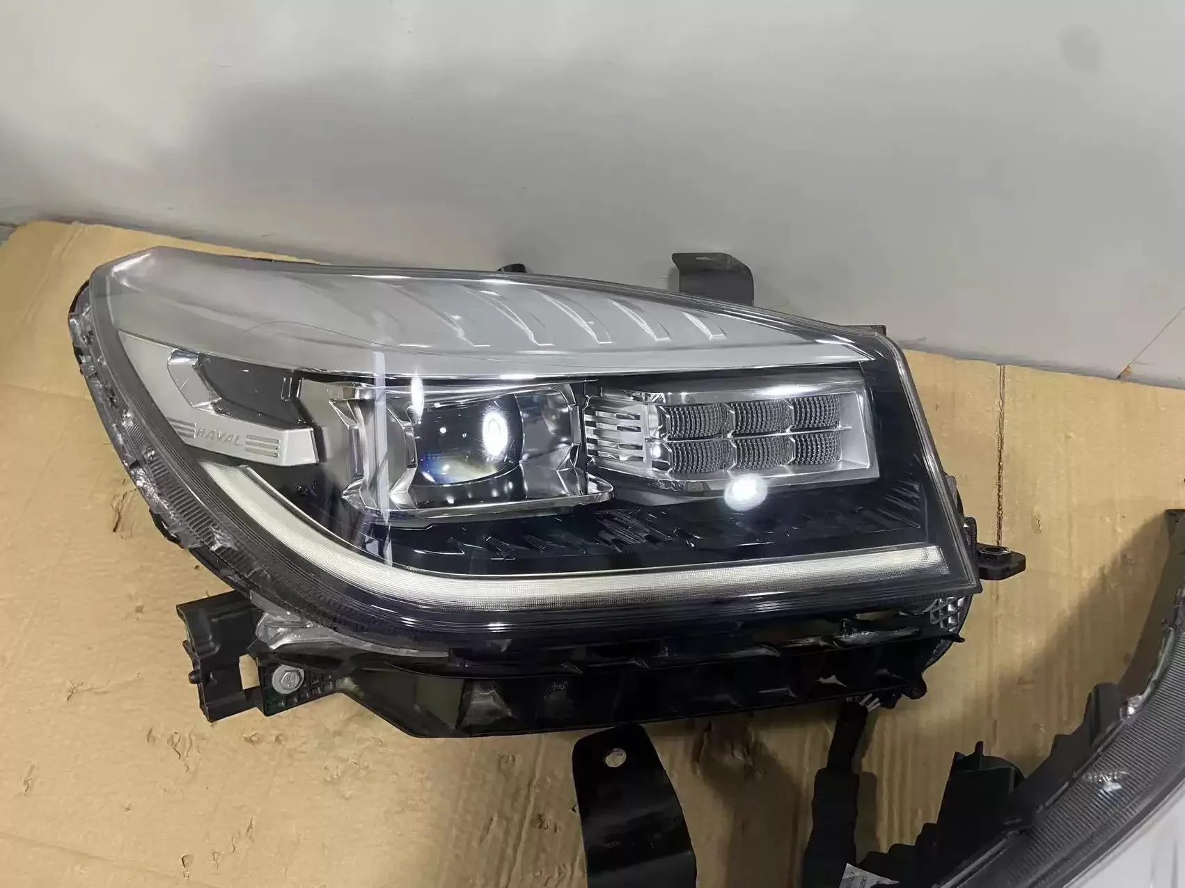 Faro anteriore a LED per Haval H9 20-22 DRL indicatore di direzione della luce di marcia diurna