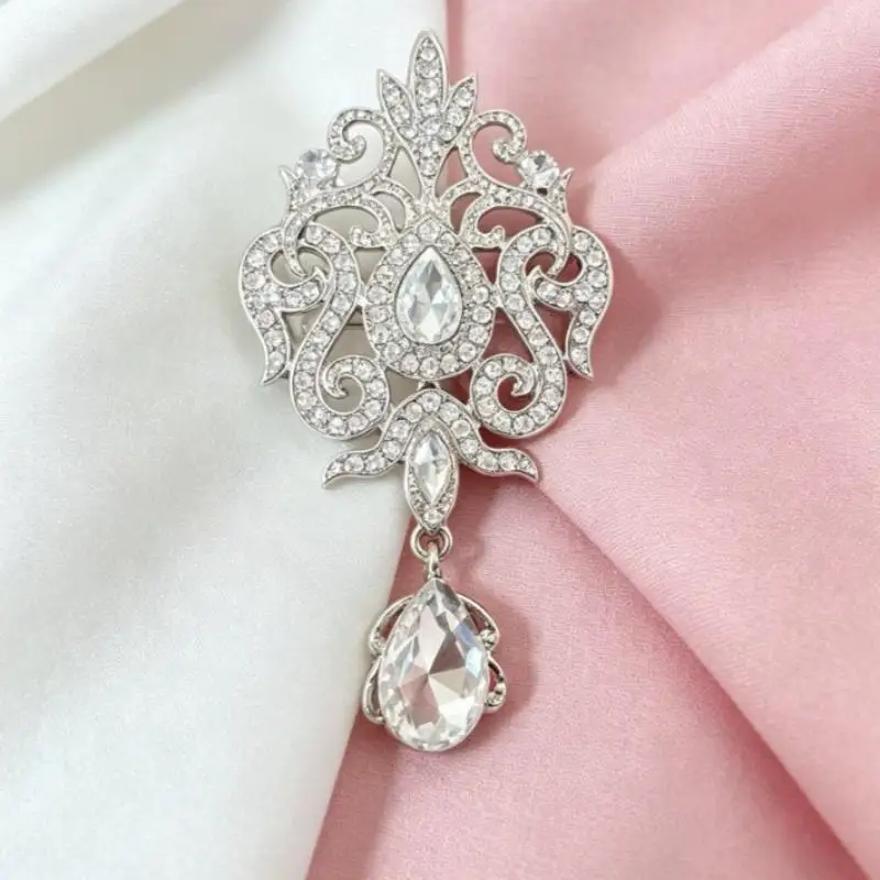 Vintage Gold Silver Color Crystal Brooches For Wedding Women Party Dress Rhinestone Bridal Bouquet Water Drop Brooch Pins
