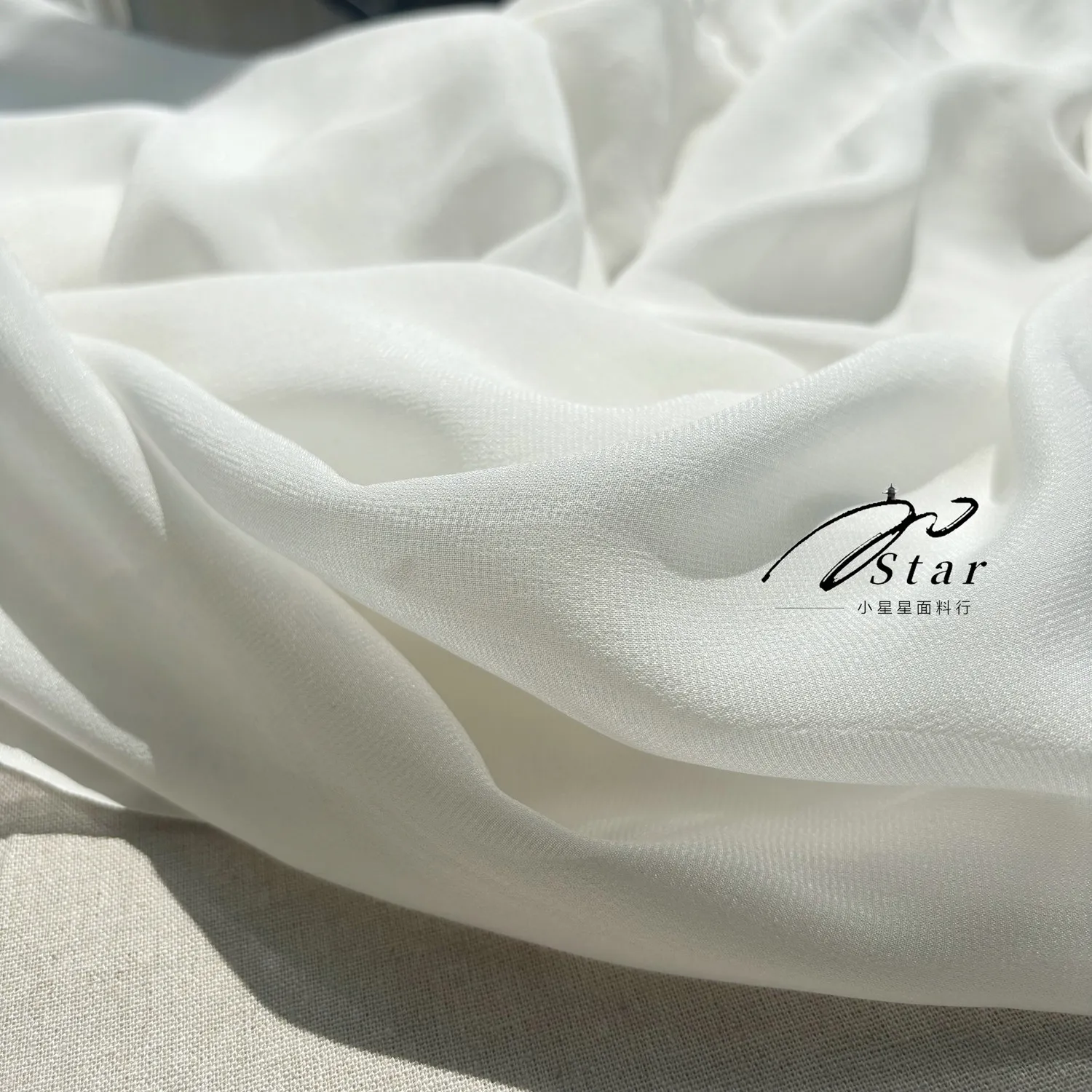Silk White Micro Transparent Pearl Fabric Silk Crepe Silk Scarf Shirt Dress Cloth