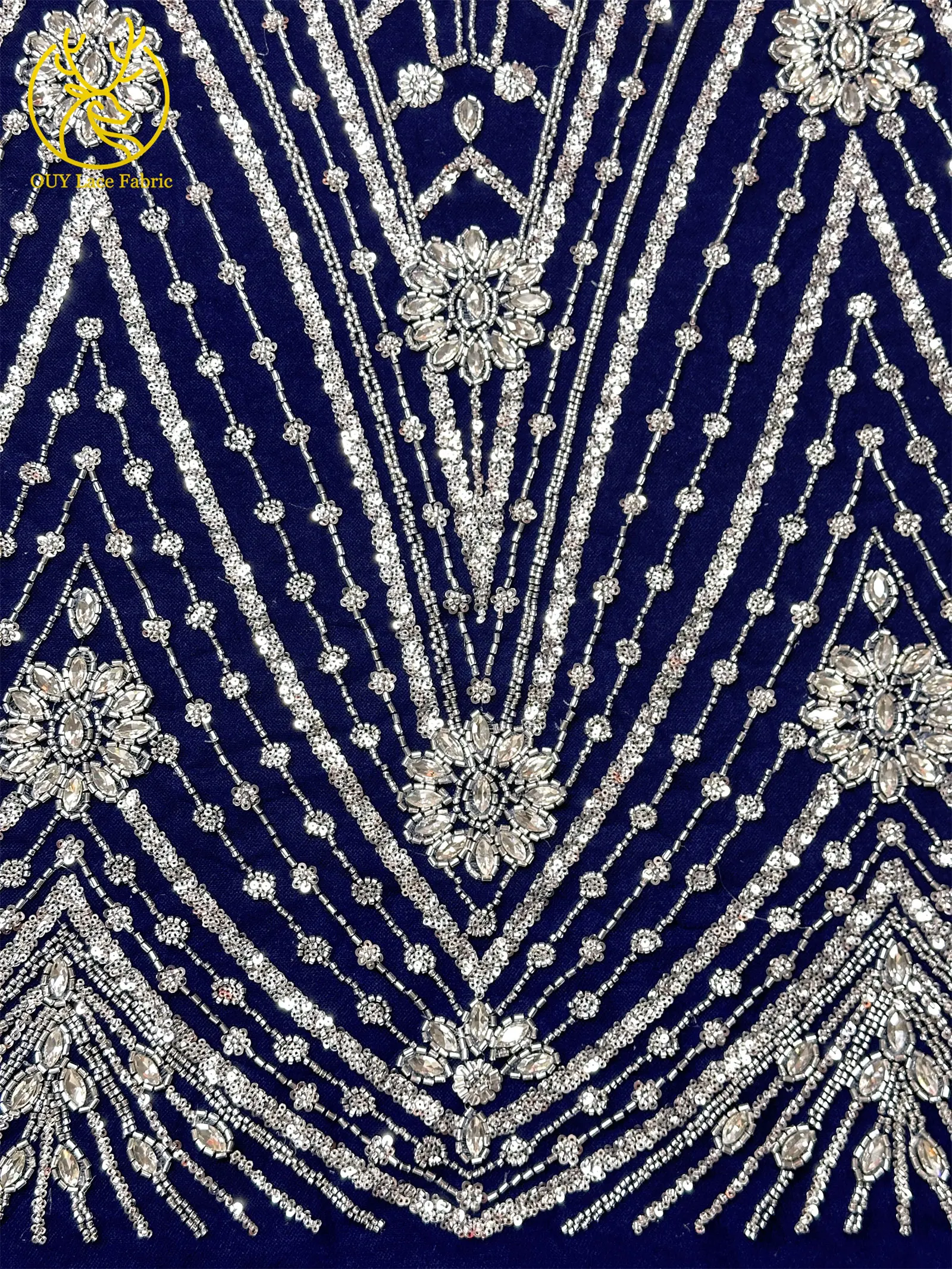 Neuester afrikanischer handgefertigter Perlen-Diamant-Spitzenstoff 2026, luxuriöser nigerianischer Pailletten-dunkelblauer transparenter Spitzenstoff für Hochzeitskleid – Detail 9