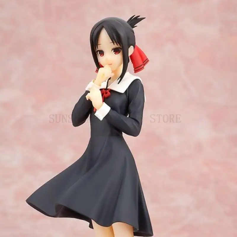 Banpresto Kaguya Sama Love هو شخصية حركة الحرب ، Fujiwara Chika Shinomiya Hayasaka Kyunties ، هدايا نموذجية للفتيات ، متوفرة بالمخزون