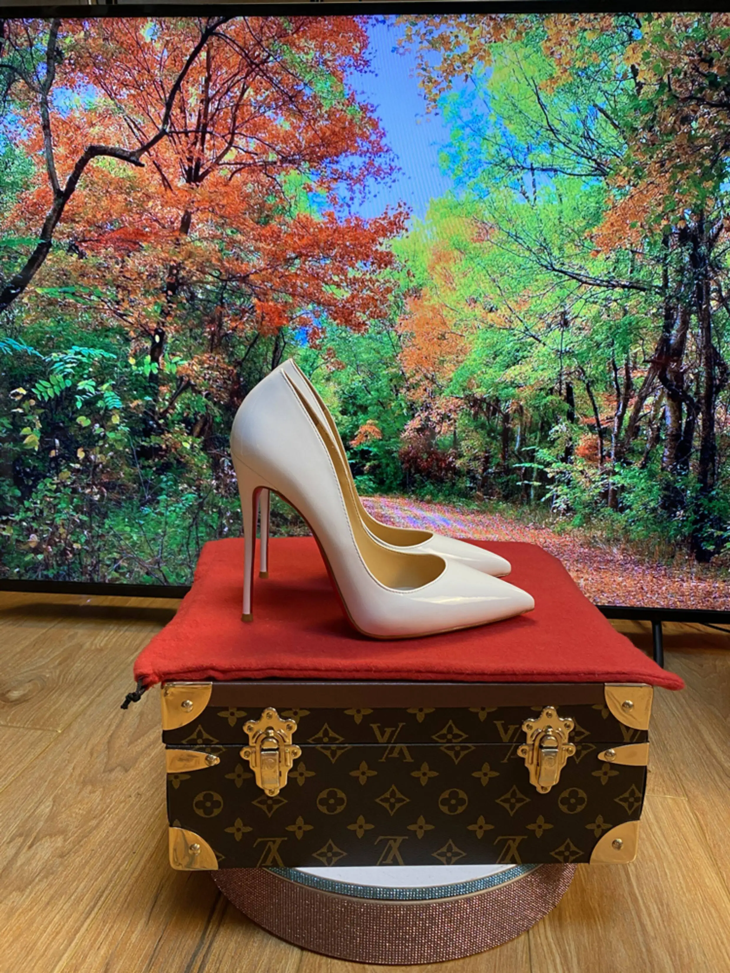 New Spring 12cm Socialite Super High Heels Black Classic Versatile Patent Leather Fine Heel Professional Plus Size Single Shoes