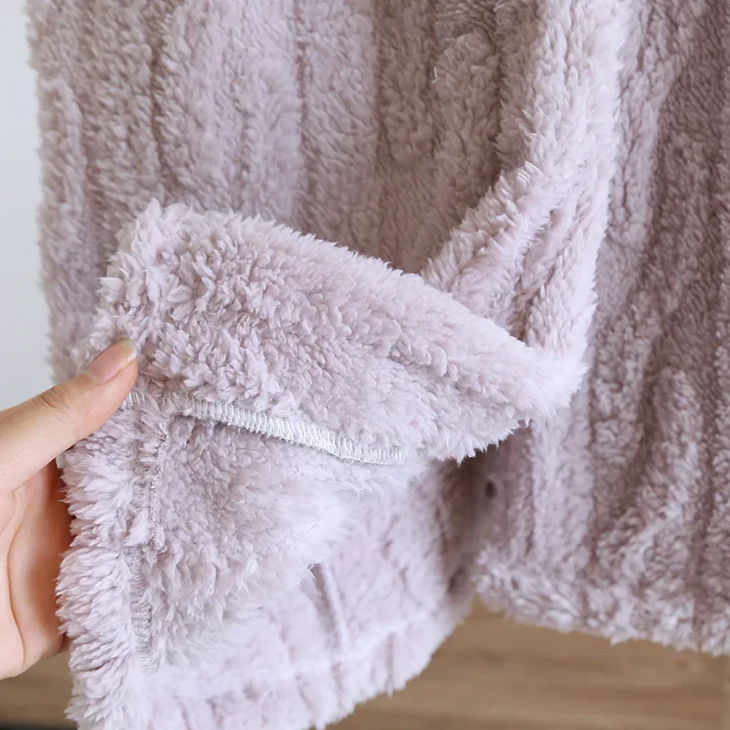2025 Autumn/Winter New Coral Fleece Nightgown Women's Plush Thickened Nightgown Bathrobe Long Flannel Home Robe Ladies Nightgown