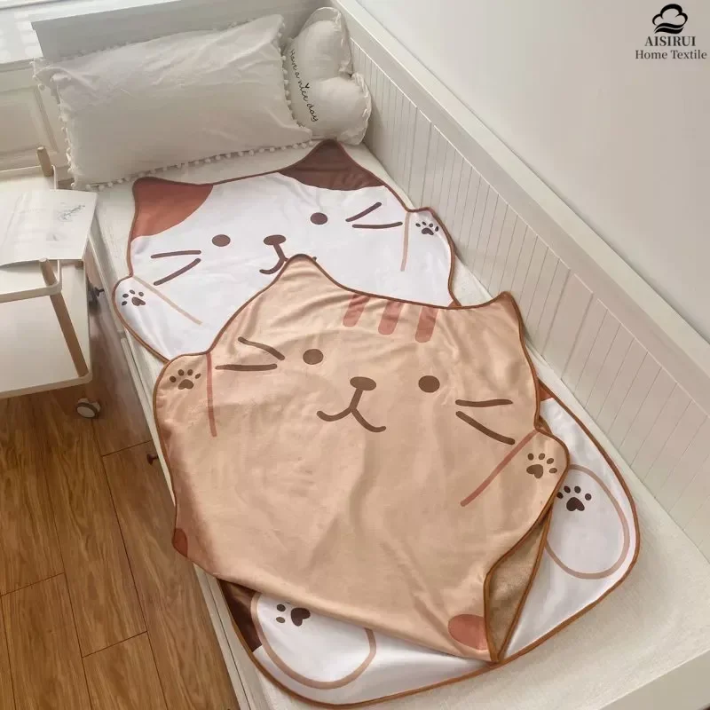 AISIRUI Cute Cat Flannel Blanket Plush Animals Shape Summer Air Conditioner Sleep Blanket Cartoon Cats Office Nap Throw for Kids