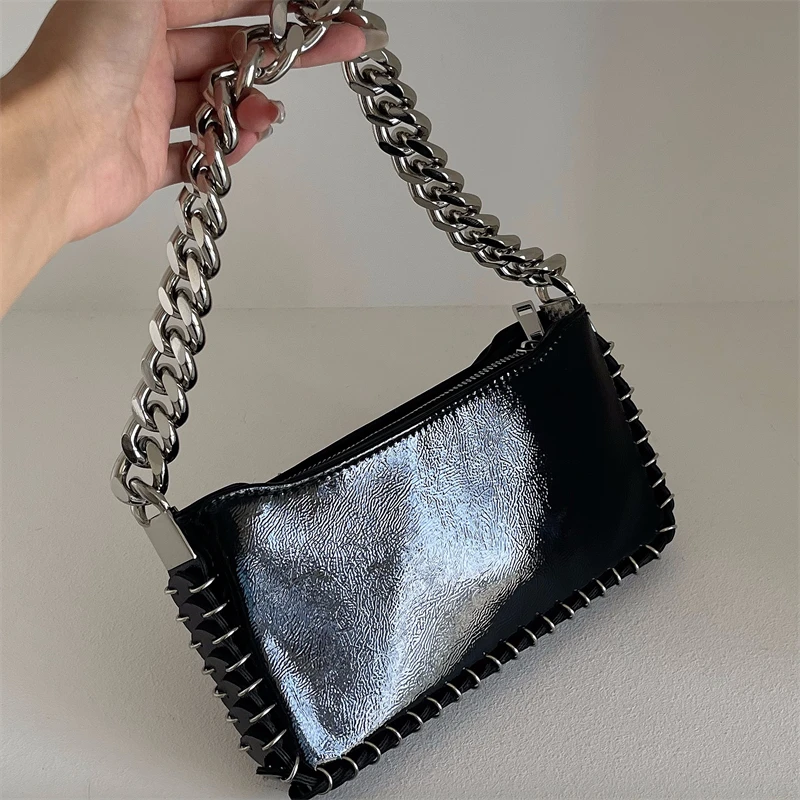 2024 New Luxury Design Mini Square Bag Glossy Y2k Aesthetic Ins Women Underarm Bag Fashion Casual Simple Chain Shoulder Handbags