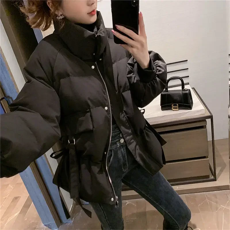 Short Jacket Female Elegant Women\'s Parka Clothing Clothes Korean Style New Woman Coat Coats Winter Jackets Puffer Down 2024