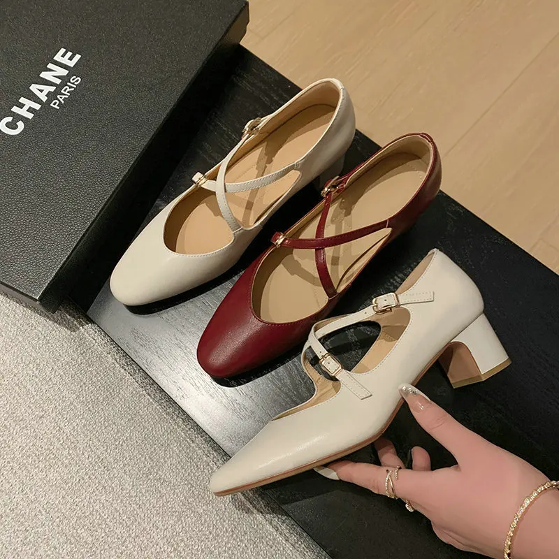 Sepatu hak sedang wanita tali silang warna krem Burgundy kulit domba asli bandul sepatu pump Musim Semi Mary Janes Jepang gadis manis