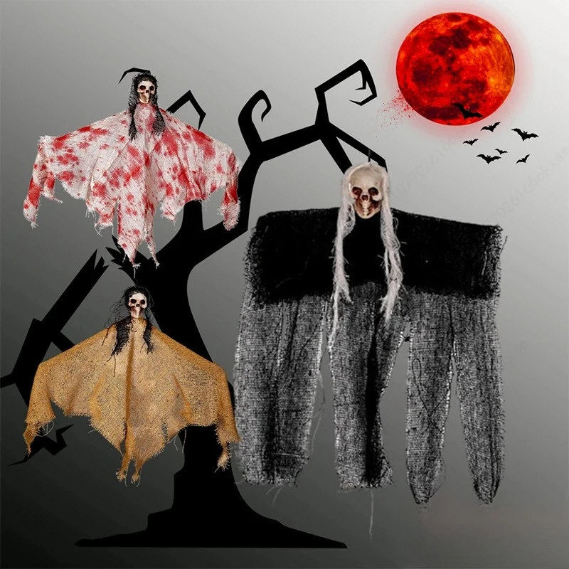 

Halloween Horror Decoration Hanging Ghost Skull Props with Flag for Haunted House Outdoor Yard Party Holiday Scene Setup Use