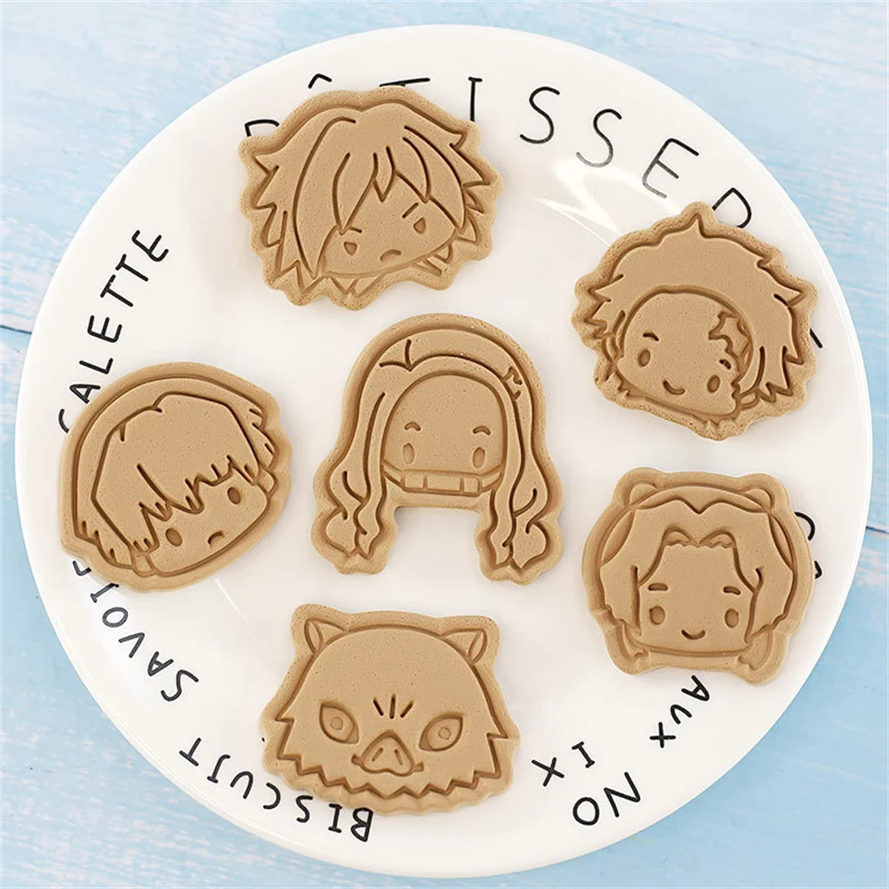 Demon Slayer Cartoon Cookie Molds 6pcs Tanjirou Nezuko Zenitsu With Box Demon Slayer Peripheral Baby Supplement Cookie Molds