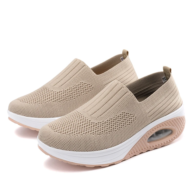 

Middle-Aged Elderly Mothers' Shoes Mesh Cloth Outdoor Running Shoes Flying Knit Casual Shoes Comfortable Lightweight Breathable