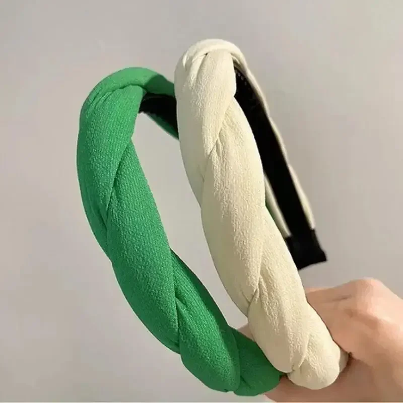 

Women's Non-Slip Sponge Toothed Edges Braided Hair Hoop Twist Headband Girl's Daily & Yoga-Upholstered Comfortabilty