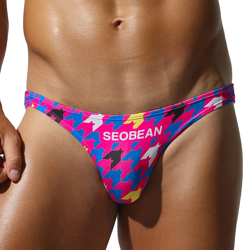 Men's Underwear Sexy Personalized Print Small Underpants Close-Fitting Briefs Comfortable Innerwear Men's Thongs SEOBEAN
