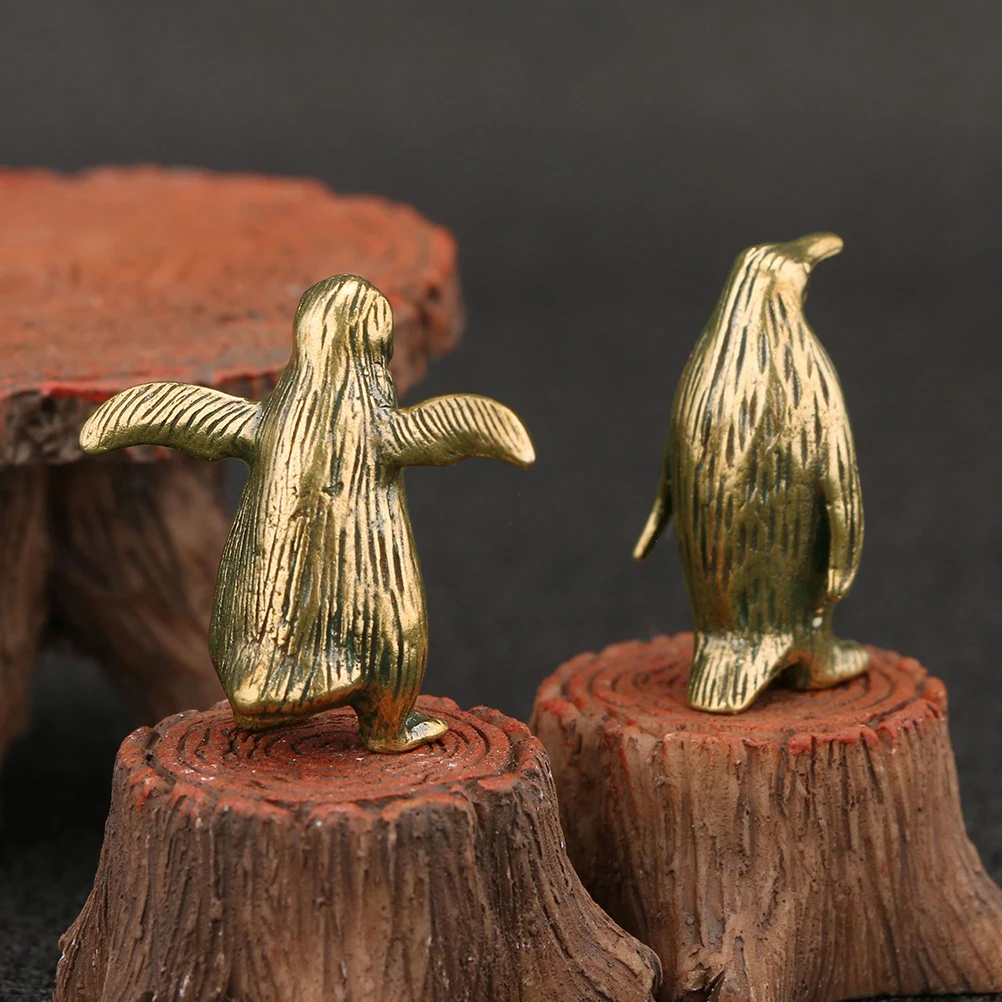 

2 Pcs Retro Bronze Penguin Ornaments Desktop Decoration Metal Penguins Dashboard Small Brass s Mini Shape