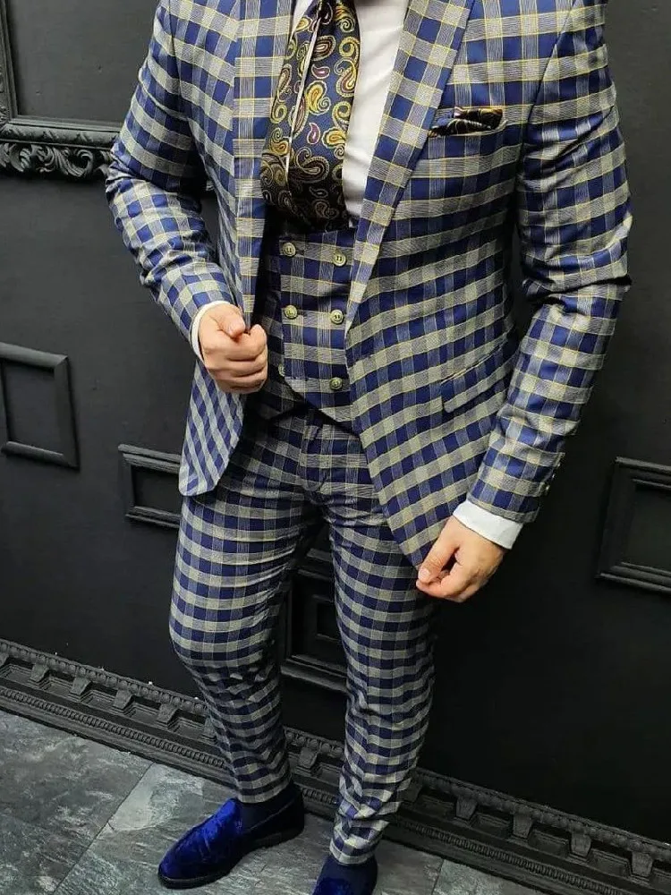 

Костюм мужской из блейзера и брюк в шотландскую клетку, 3 предмета