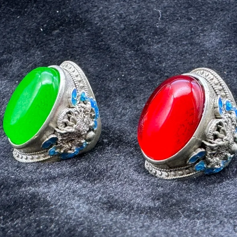 Vintage Open Ring, Old Silver with Emerald Green & Ruby Inlay, Bold Retro Statement Finger Jewelry
