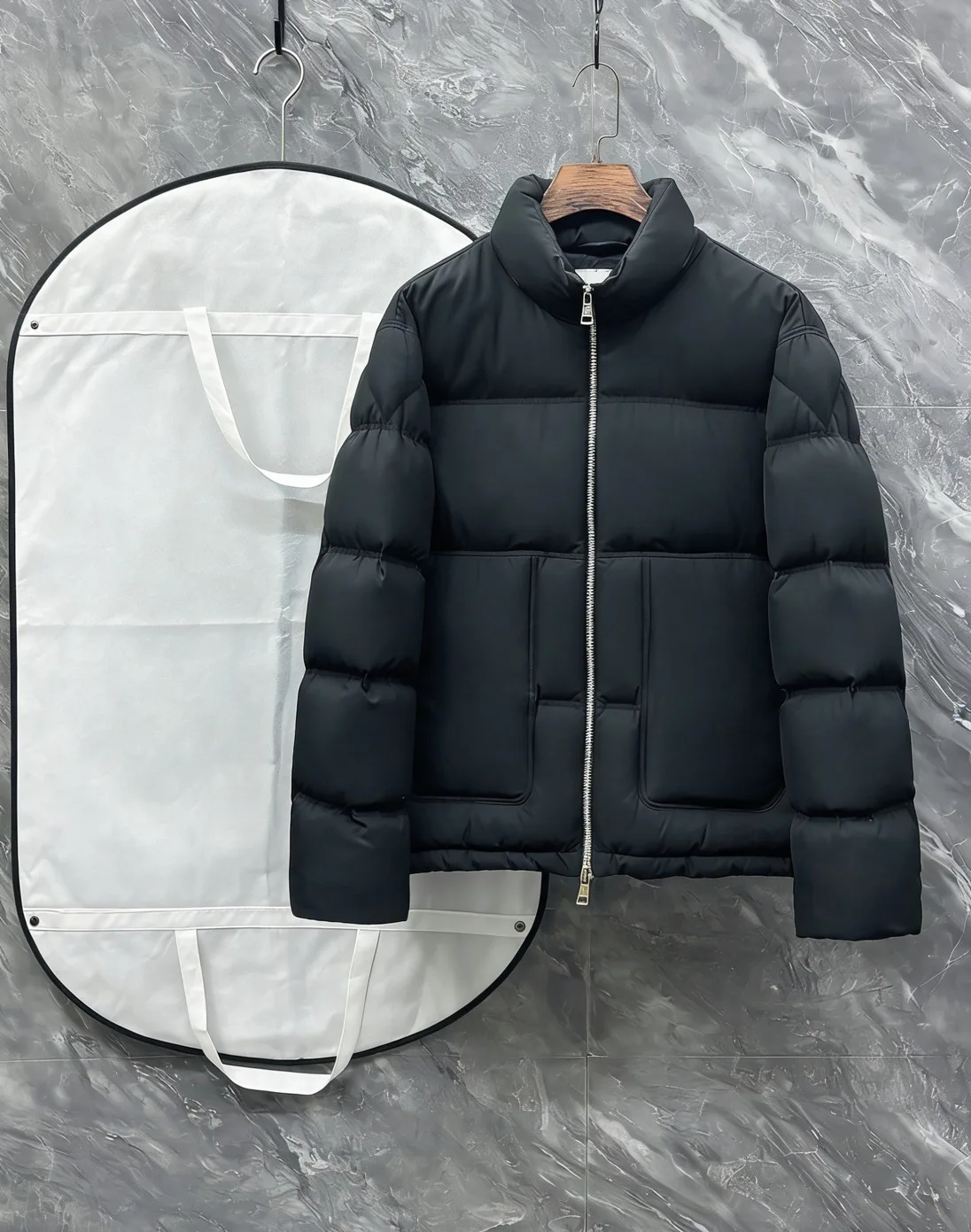 

Men's Black Matte Puffer Jacket Stand Collar Zipper Warm Winter Coat Casual Loose Outerwear