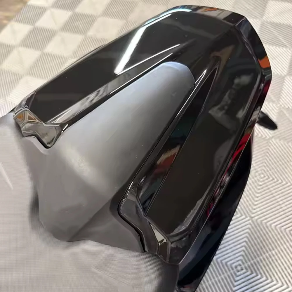 For Triumph 2026 Trident 800 Seat Cover Cowl Motorcycle Accessories Rear Passenger Pillion Tail Section Hump Fairing Solo Red