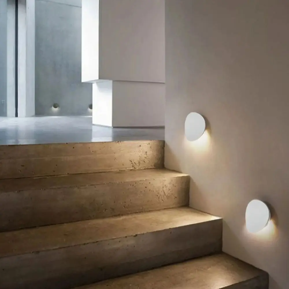

Simple Round LED Wall Lamp Minimalist Design Indoor Outdoor Modern Wall Lamp Decorative Lighting LED Lighting Creative Wall Lamp