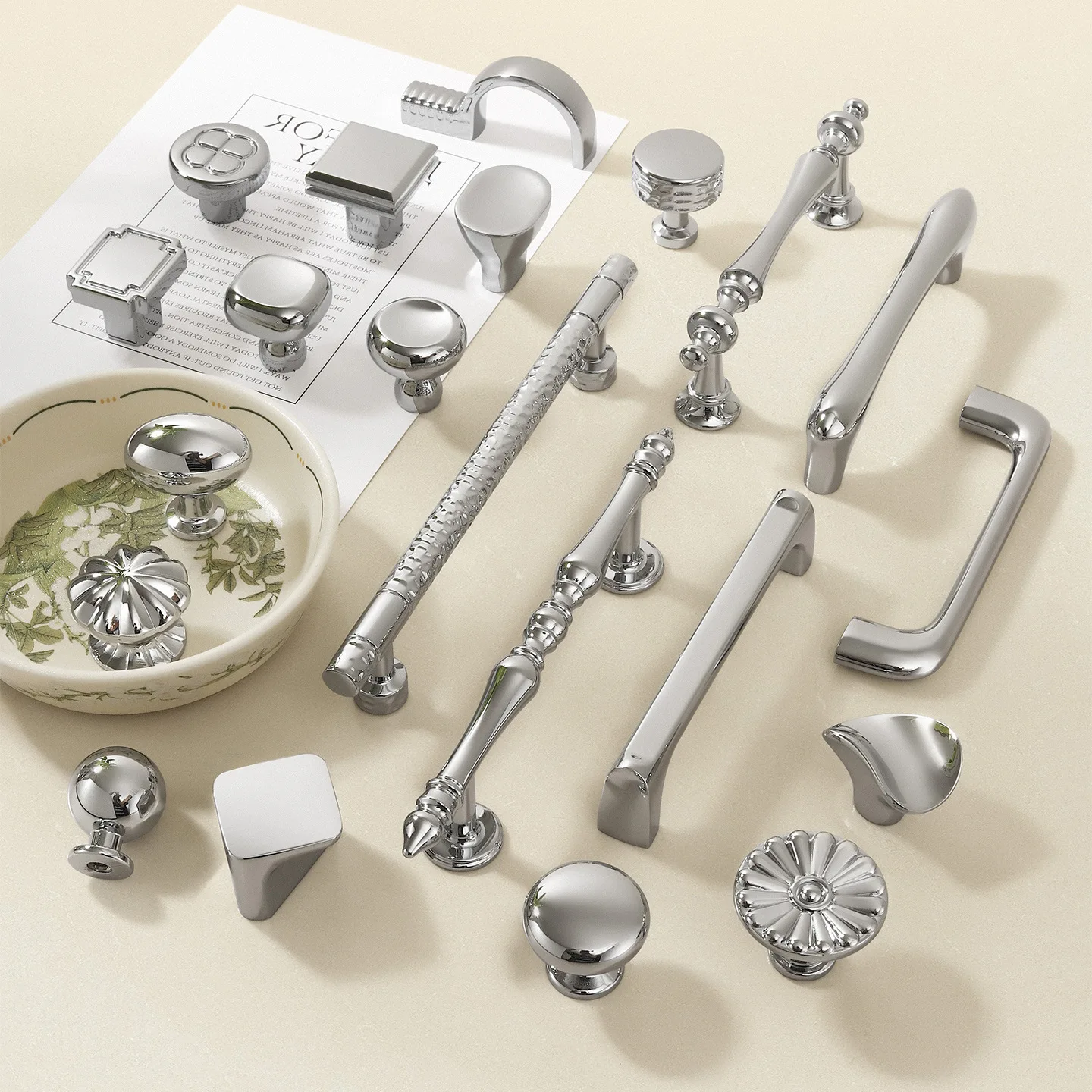 Bright Chrome Cabinet Handle Simple Zinc Alloy Handle Silver Drawer Cupboard Door Knob Single-Hole Round Knob Furniture Hardware