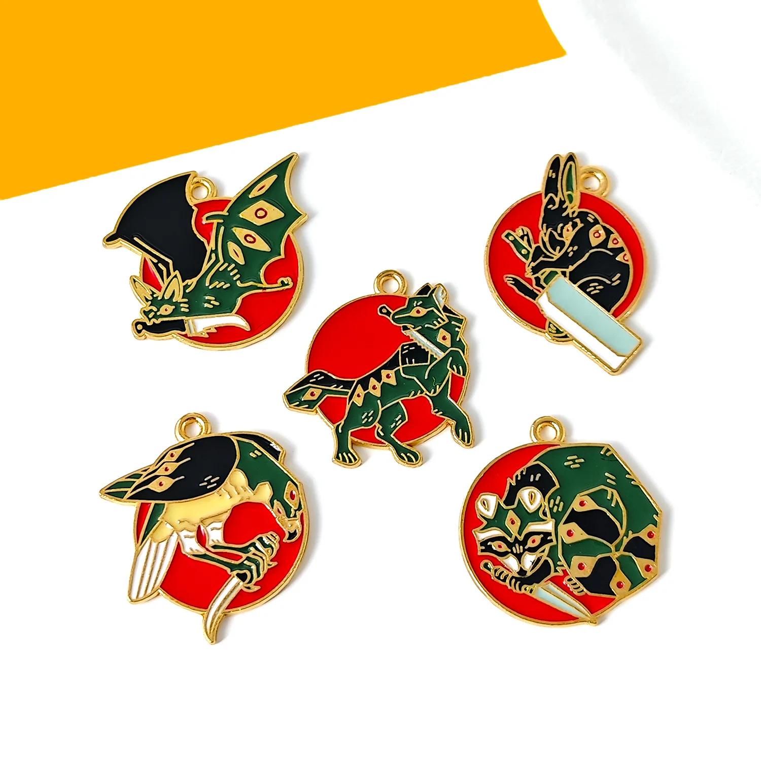 10PCS Halloween Dark Wind Knife wielding Small Animal Bat Fox DIY Alloy Drip Oil Keychain Bracelet Pendant