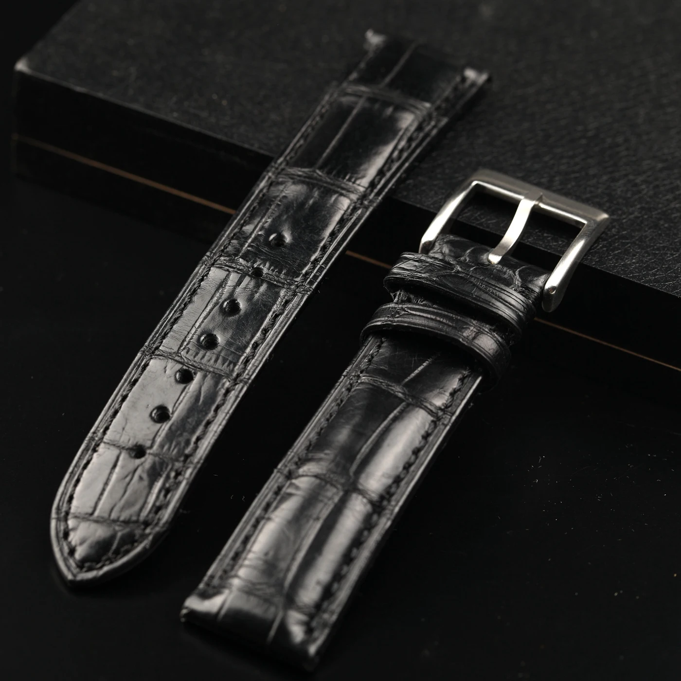 Handmade American High-End Crocodile Leather Strap, 18 19 20 21 22MM Black Genuine Leather, Retro Style Soft Men Watchband