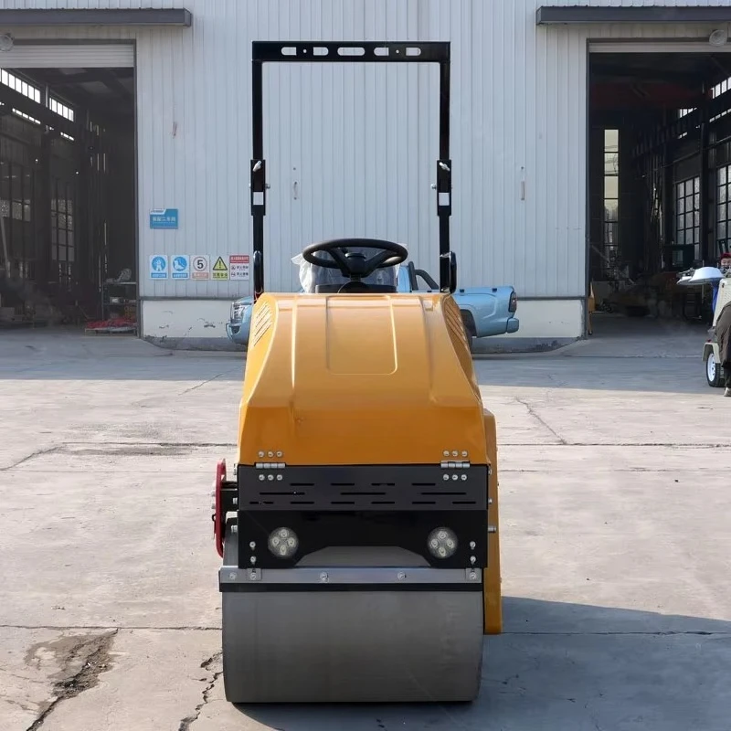 Mini Vibratory Compactor Road Roller Hydraulic Machine For Sidewalk And Driveway Compaction