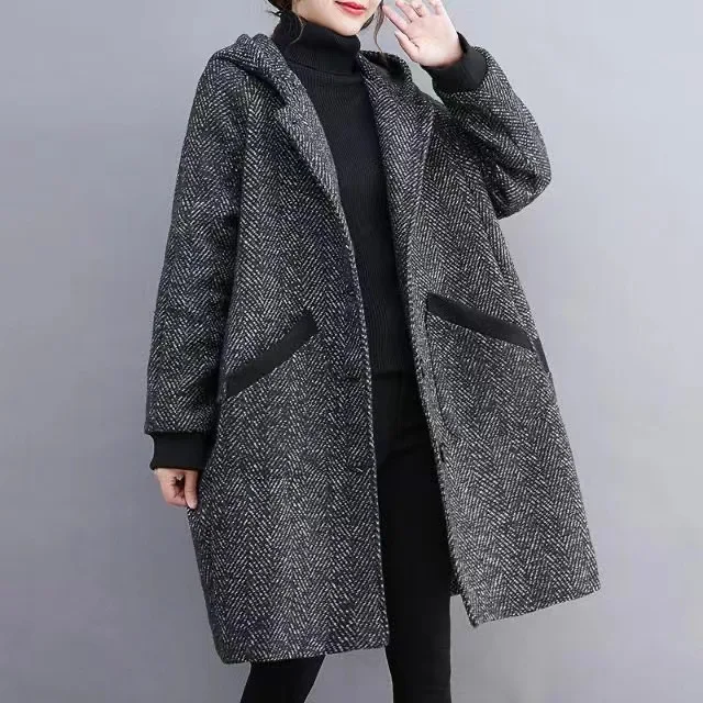 Oversized Women's Autumn and Winter Korean Version Loose Hooded Coat for Women Medium to Long Length with Plush and Thick Coat