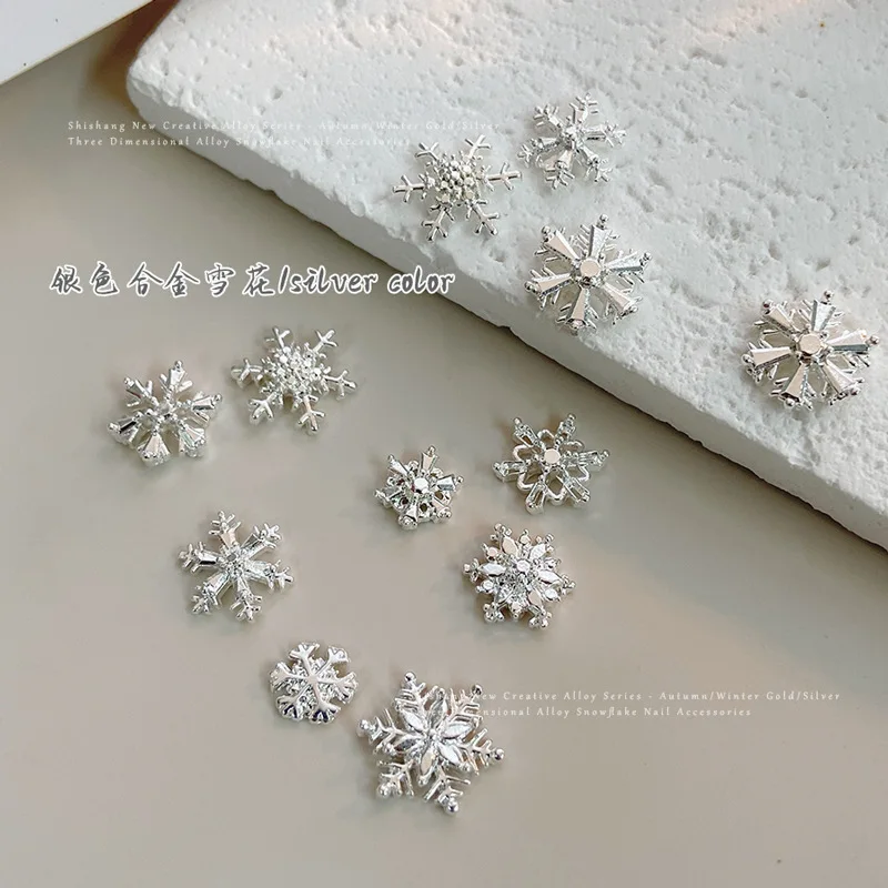 Winter Gold Silver White Snowflake Metal Slice Christmas Illusion Color Rhinestone Nail Art Tool Decoration Manicure Accessories