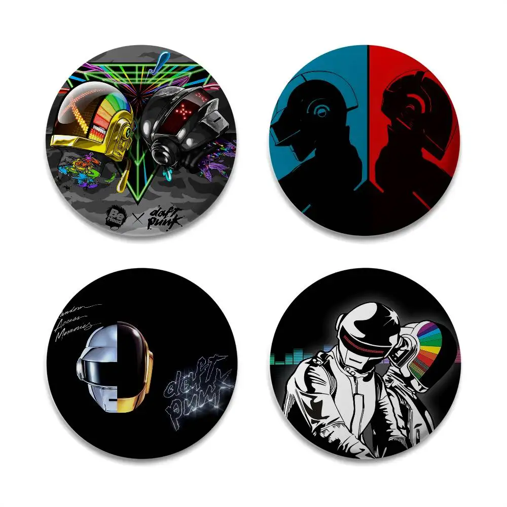 

D-Daft P-Punk Band Badges Round Exquisite Badge Brooches Creative Pins For Clothes Hat Backpack Gift Accessories