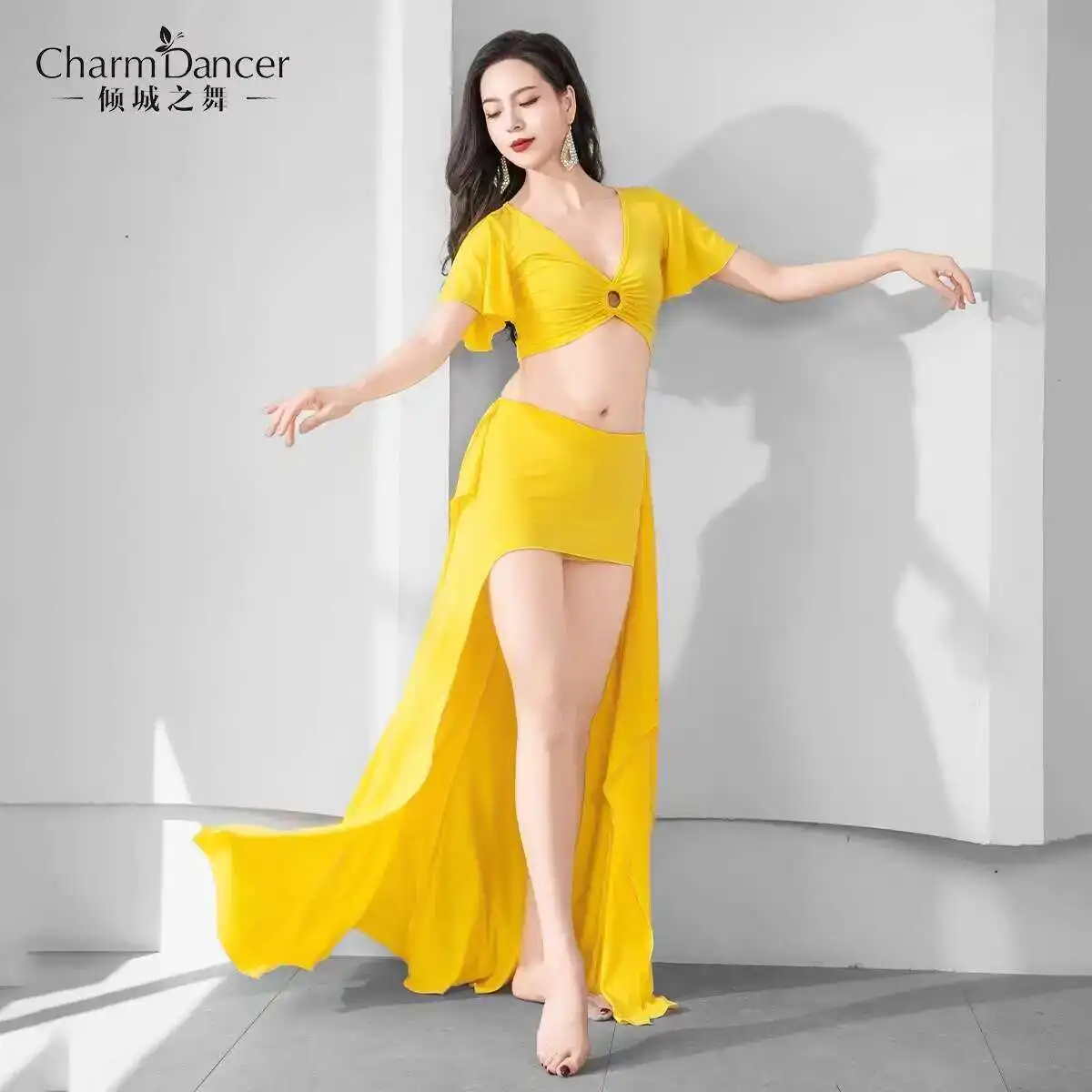 

Alluring Dance Belly Dance Costume 2025 New Long Train Skirt Summer Dance Practice Outfit Oriental Dance Costume