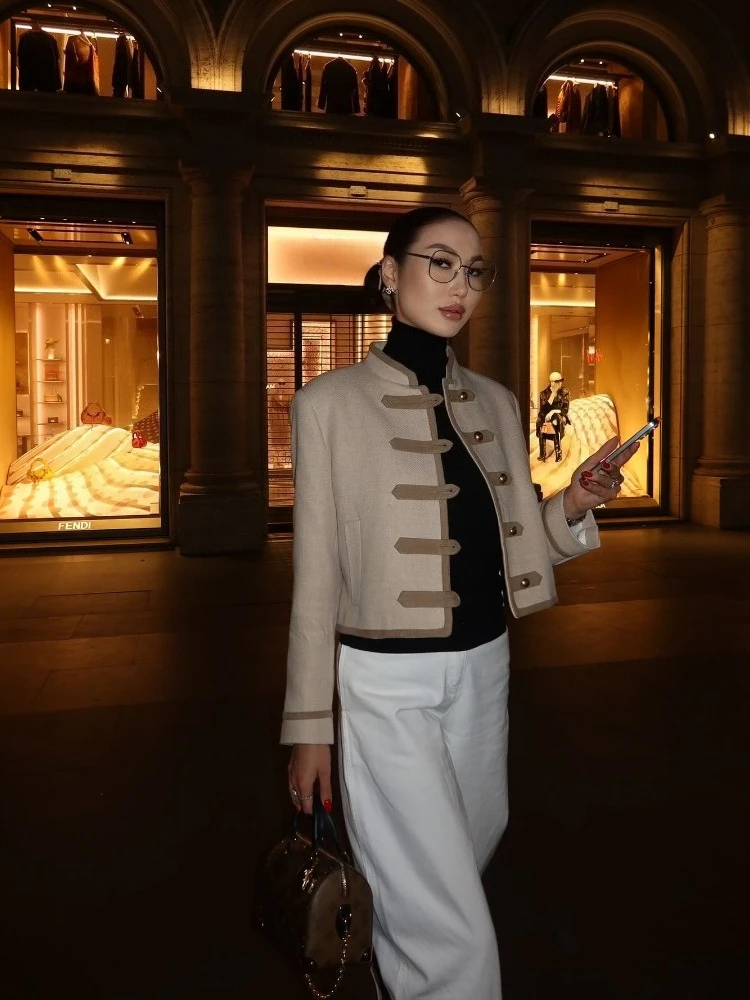 

Женский шикарный жакет с застежкой-лягушкой и подплечниками, с высоким воротом и длинными рукавами, однобортный, с контрастной отделкой, пальто, осенний новый женский модный наряд