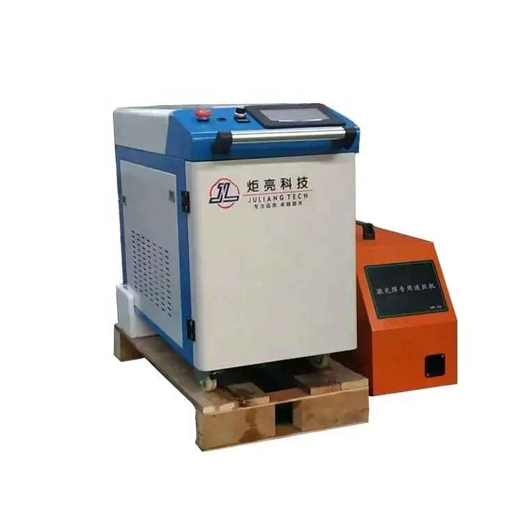 

Chinese manufacturer direct sales handheld 1500W fiber optic welding machine aluminum stainless steel welding machine