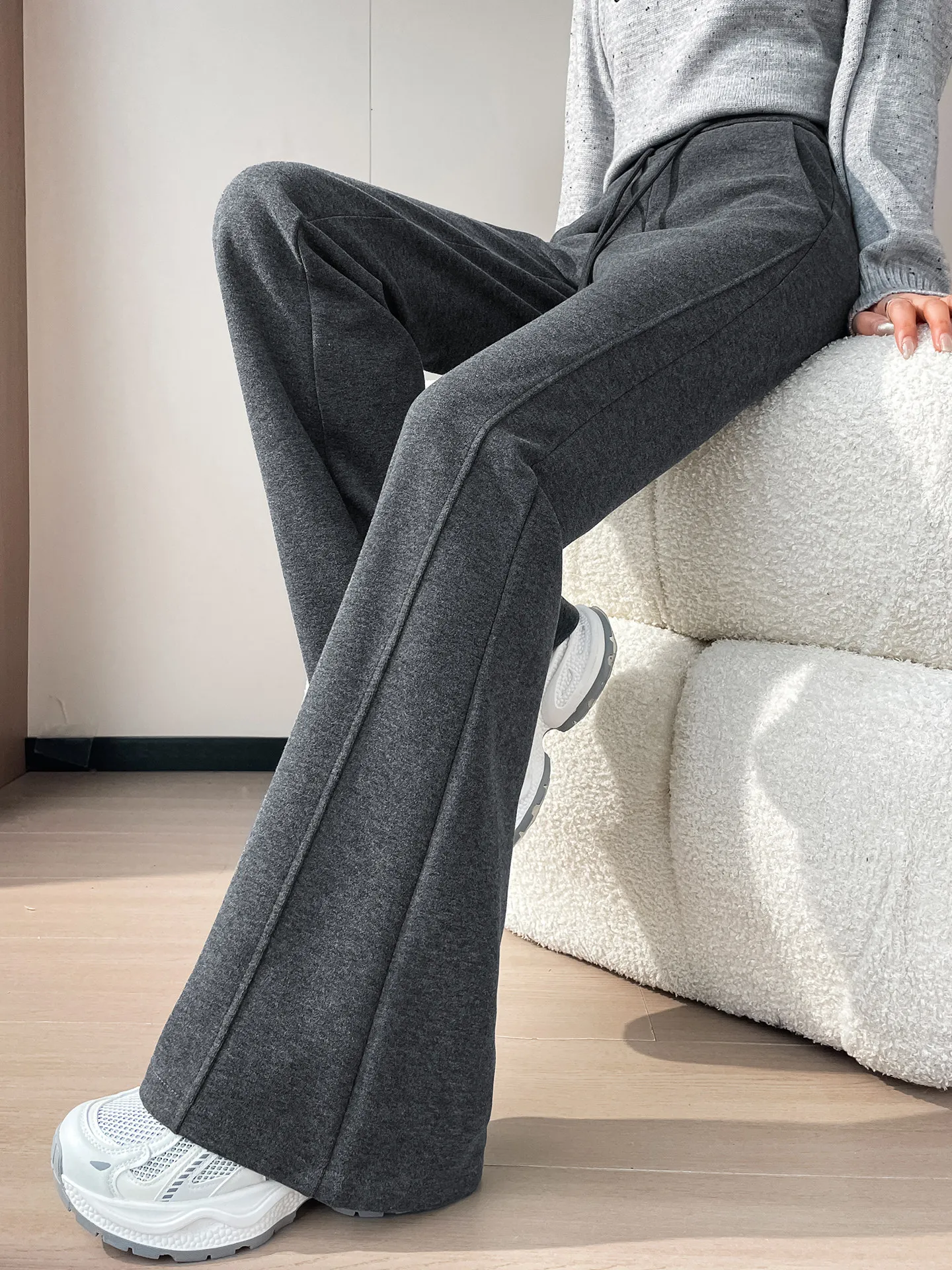 

Женские зимние спортивные брюки-клеш с высокой талией, утепленные, повседневные, облегающие, маленький размер...