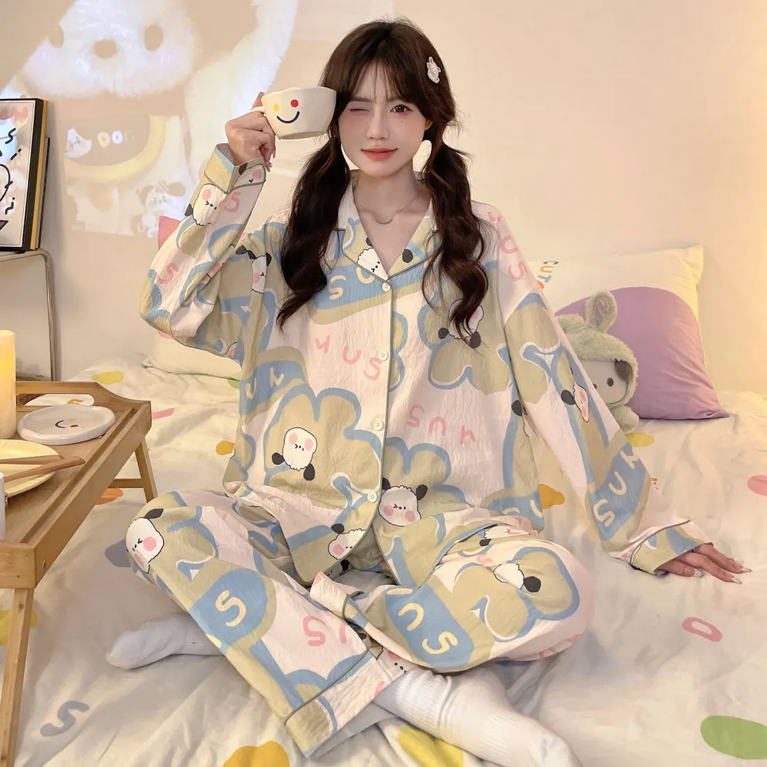 

Anime Sanrio Pochacco Cartoon Printing Homewear Fall Winter Warm Can Go Out Pajamas Flannel Loose Leisure Suit Two-piece Set