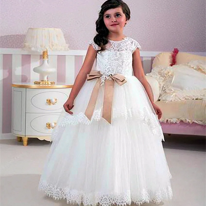 

Flower Girl Dresses Spaghetti Ruffles Hand made Flowers Lace Tutu Vintage Little Baby Gowns for Communion Boho Wedding