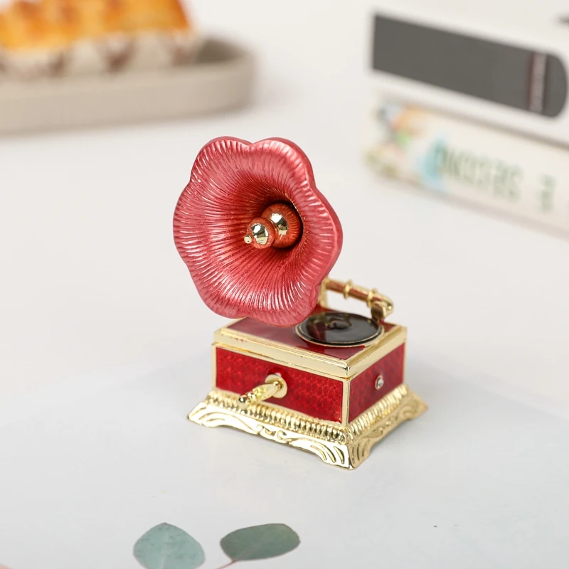 SHINNYGIFTS Metal Enamel Trinket Box Gramophone Decor Gold Plated Crystal Phonograph Model Treasure Box Ring Case Souvenir