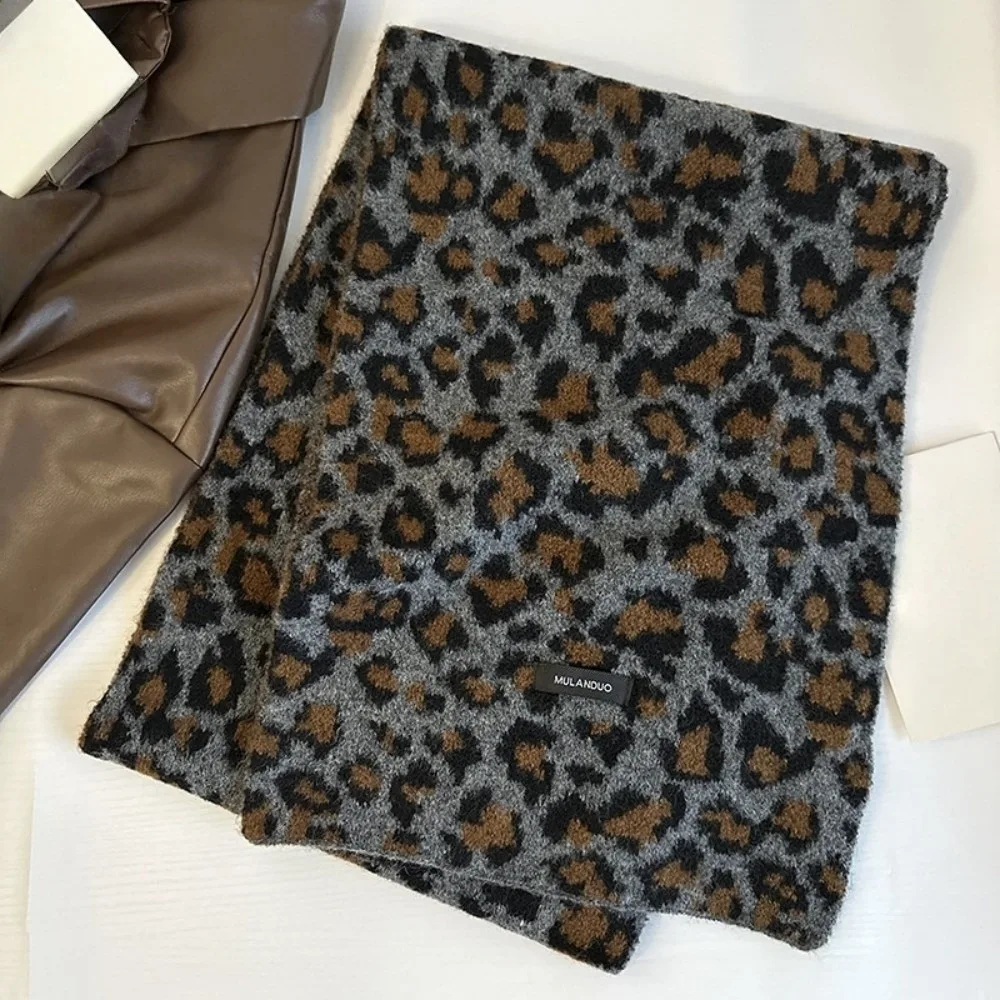 

Trendy Lightweight Leopard Print Scarf Cashmere Blend Korean Style Imitation Wool Scarf Windproof Warm Winter Shawl Unisex