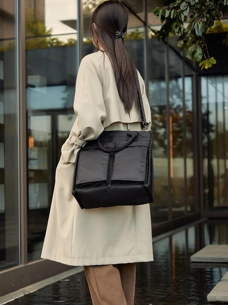 

Men's Large Capaci Nylon Crossbody Bag Casual Commuter Handbag Single oulder Tote Bag Sli Briti Sle Soft Bapa